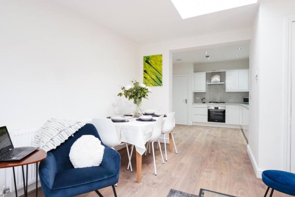 Newly Renovated Modern 4 Bed 3 Bath Apartment London Exteriör bild