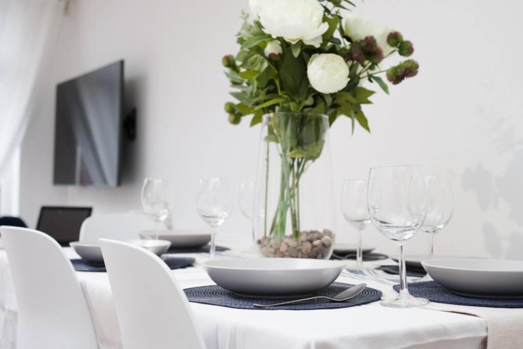 Newly Renovated Modern 4 Bed 3 Bath Apartment London Exteriör bild