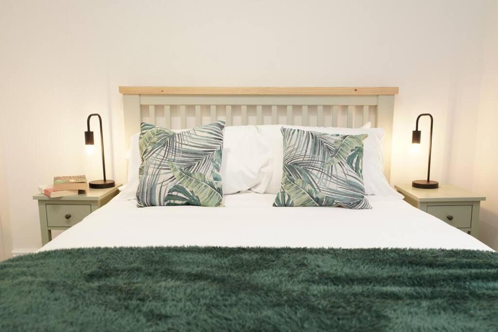Newly Renovated Modern 4 Bed 3 Bath Apartment London Exteriör bild
